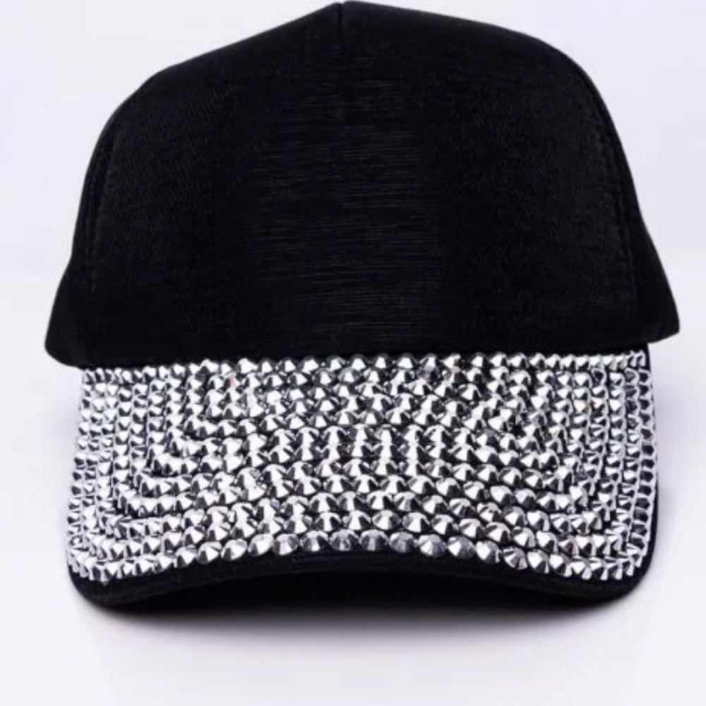 Rhinestone hat 🧢 ✨ - Picture 3 of 3